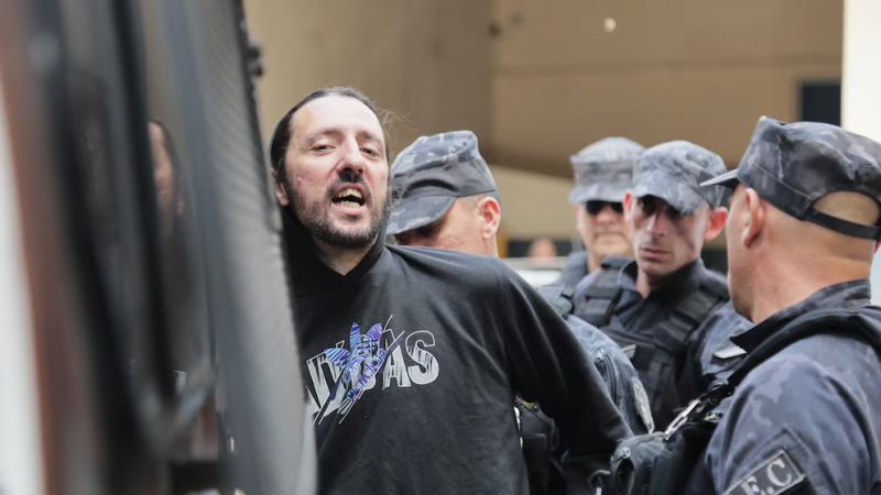 Laurta volvió a hablar tras la audiencia: "Quería rescatar a mi hijo de una red de trata"